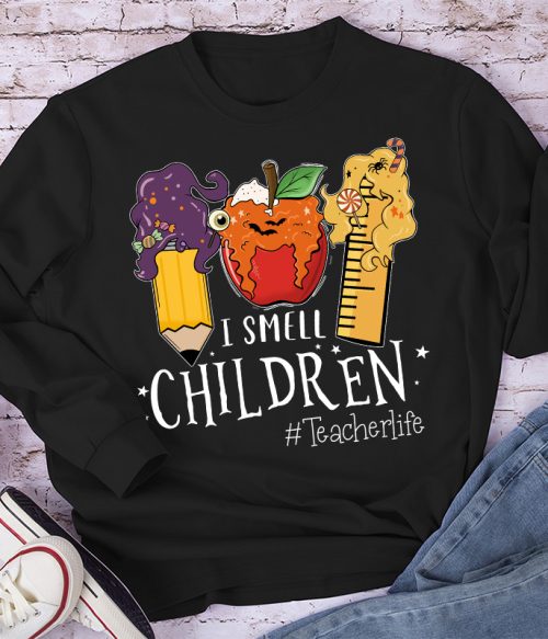 I Smell Children Long Sleeve T-Shirt
