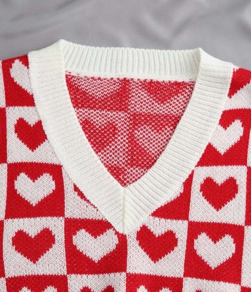 Heart Checker Pattern Sweater Vest
