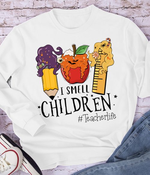 I Smell Children Long Sleeve T-Shirt